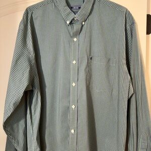 Izod Men's Green Plaid Button-Down Shirt